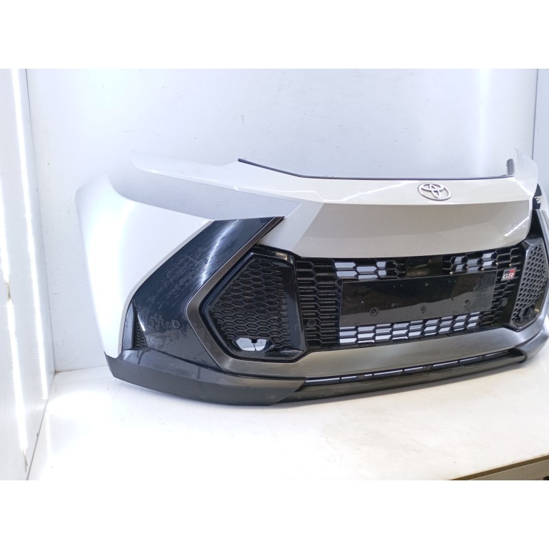 Recambio de paragolpes delantero para toyota c-hr (x2, h2) phev hybrid awd gr sport referencia OEM IAM   