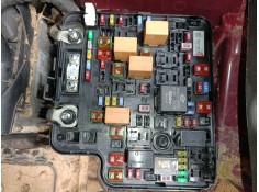 CAJA RELES / FUSIBLES 8238037060 