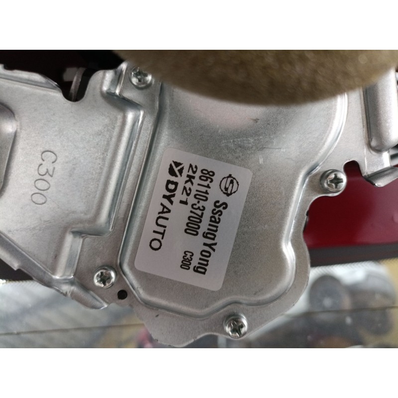 Recambio de motor limpia trasero para ssangyong korando (c300) 1.5 tgdi 6 velocidades referencia OEM IAM 8611037000  