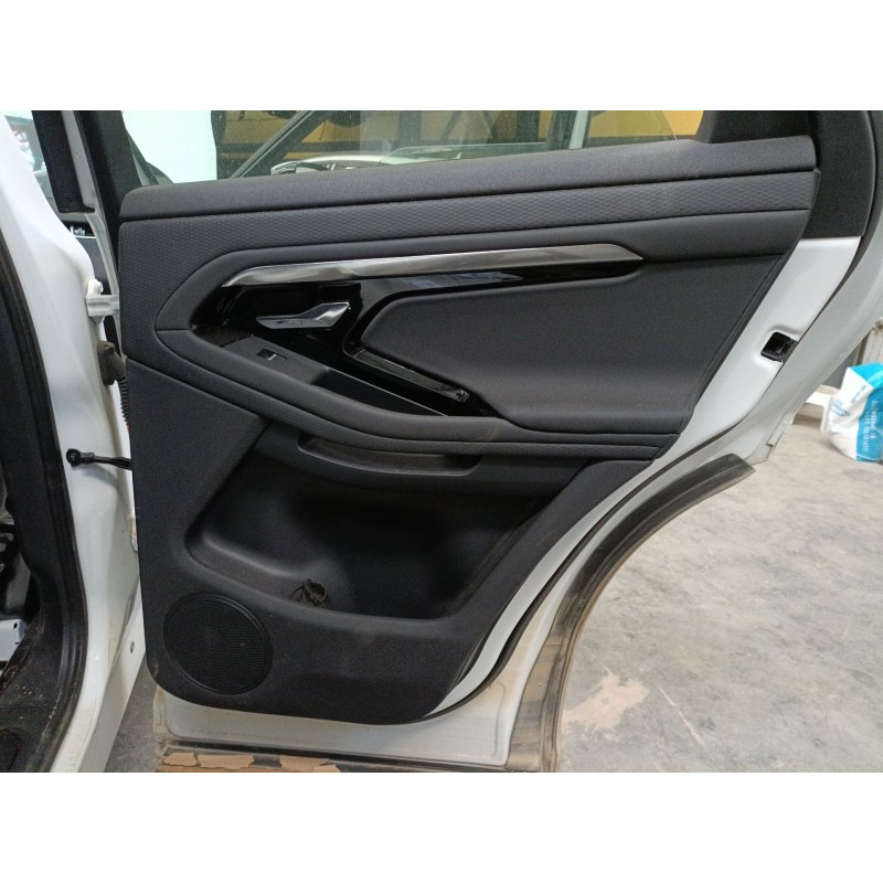 Recambio de guarnecido puerta trasera derecha para land rover range rover evoque (l551) 2.0 d165 referencia OEM IAM   