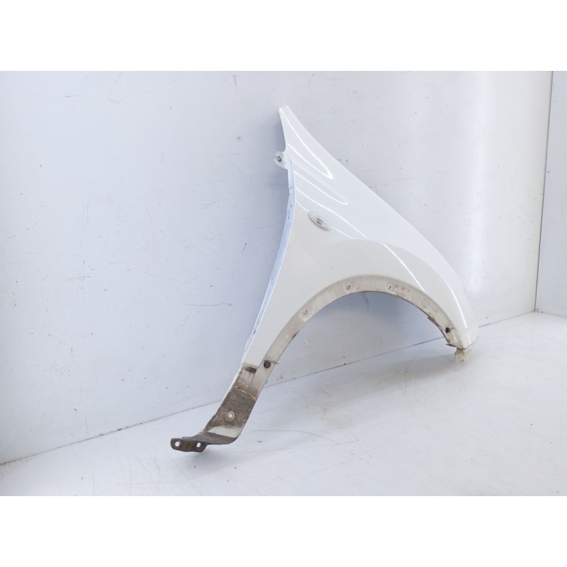 Recambio de aleta delantera derecha para nissan qashqai qashqai j10 referencia OEM IAM   