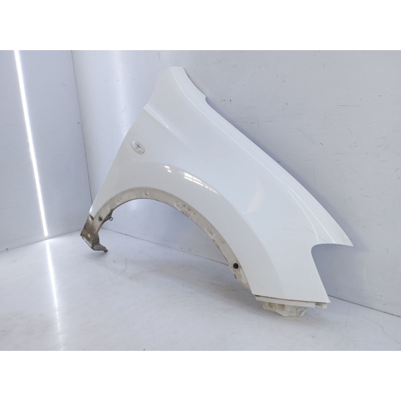 Recambio de aleta delantera derecha para nissan qashqai qashqai j10 referencia OEM IAM   