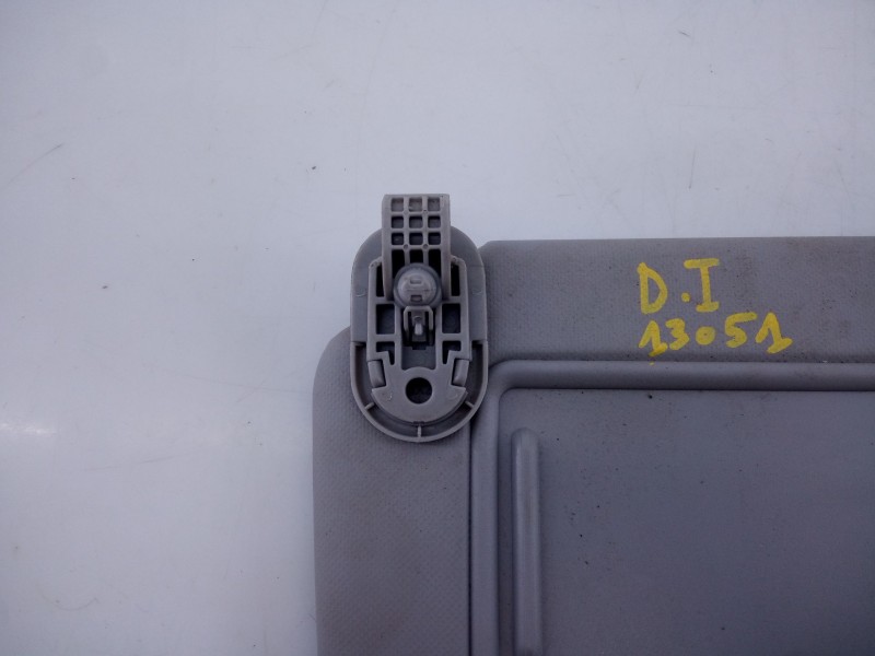 Recambio de parasol izquierdo para hyundai kona 2 1.0 tgdi referencia OEM IAM   