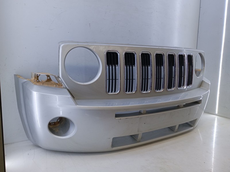 Recambio de paragolpes delantero para jeep compass referencia OEM IAM   