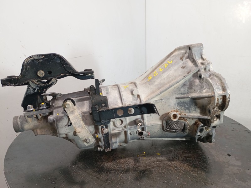 Recambio de caja cambios para nissan vanette cargo 2.3 diesel referencia OEM IAM   