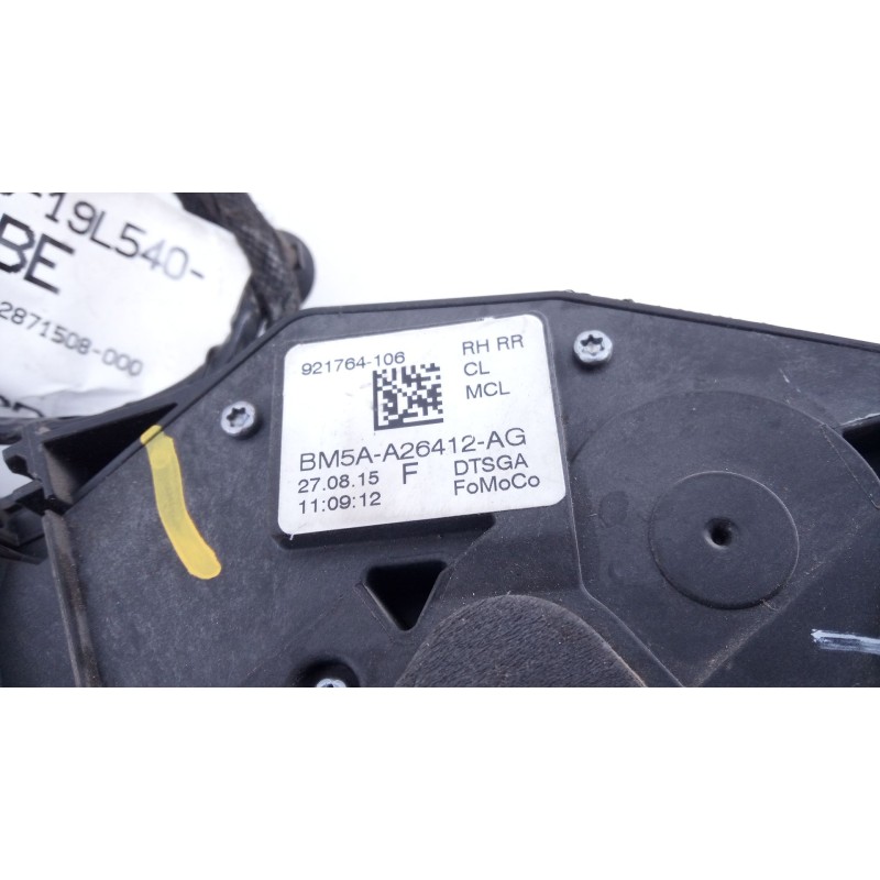 Recambio de cerradura puerta trasera derecha para ford transit courier trend referencia OEM IAM A26A26DD 921764106 