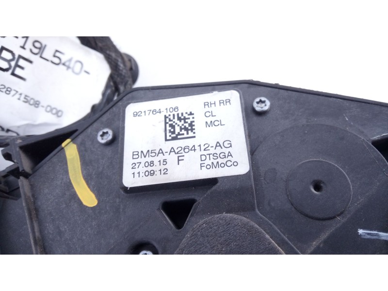 Recambio de cerradura puerta trasera derecha para ford transit courier trend referencia OEM IAM A26A26DD 921764106 