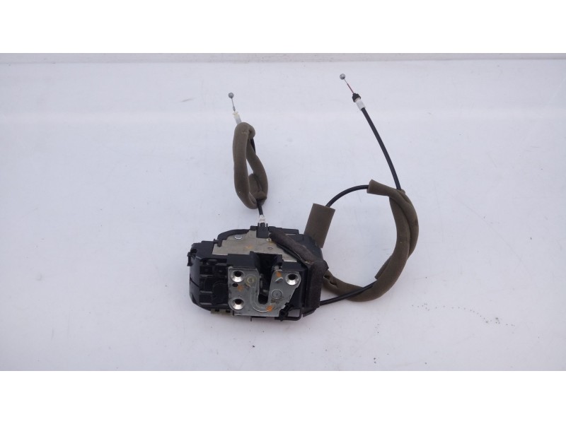 Recambio de cerradura puerta delantera derecha para nissan pulsar hatchback (c13) 1.5 dci referencia OEM IAM   