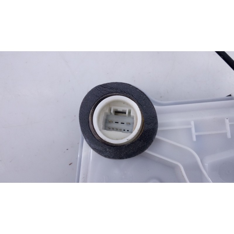 Recambio de cerradura puerta delantera izquierda para toyota rav4 hybrid 4x2 luxury referencia OEM IAM   