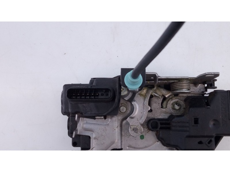 Recambio de cerradura puerta delantera derecha para volvo volvo s60 t4 referencia OEM IAM 31462456  
