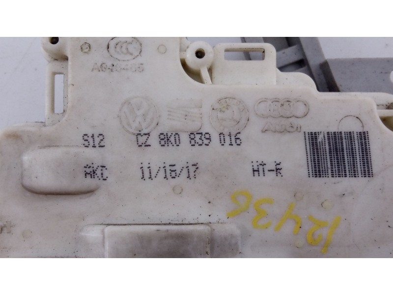 Recambio de cerradura puerta trasera derecha para audi a4 ber. (b8) básico referencia OEM IAM 8K0839016  