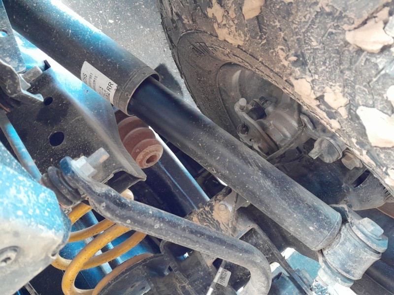 Recambio de amortiguador trasero derecho para ineos grenadier todo terreno, cerrada 3.0 ttd 4x4 (gec) referencia OEM IAM 4717000