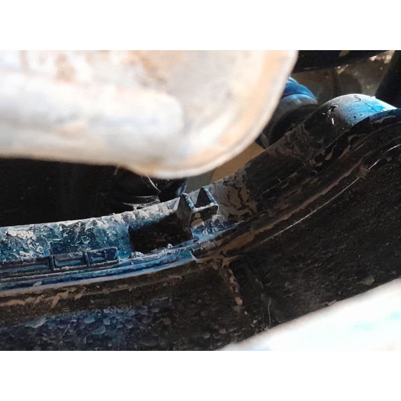 Recambio de adblue para ineos grenadier todo terreno, cerrada 3.0 ttd 4x4 (gec) referencia OEM IAM   