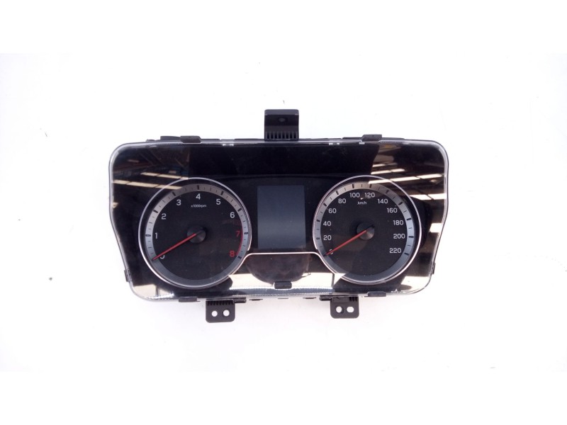 Recambio de cuadro instrumentos para ssangyong korando (c300) 1.5 tgdi 6 velocidades referencia OEM IAM 8021037261  