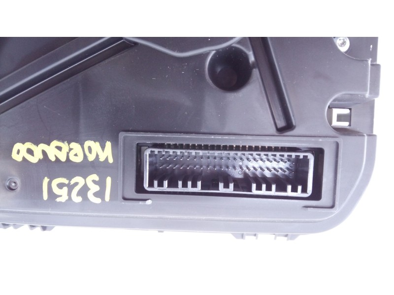 Recambio de cuadro instrumentos para ssangyong korando (c300) 1.5 tgdi 6 velocidades referencia OEM IAM 8021037261  