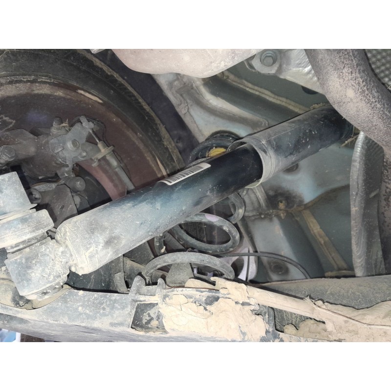 Recambio de amortiguador trasero izquierdo para renault megane iv hatchback (b9a/m/n_) 1.2 tce 100 (b9ms) referencia OEM IAM 562