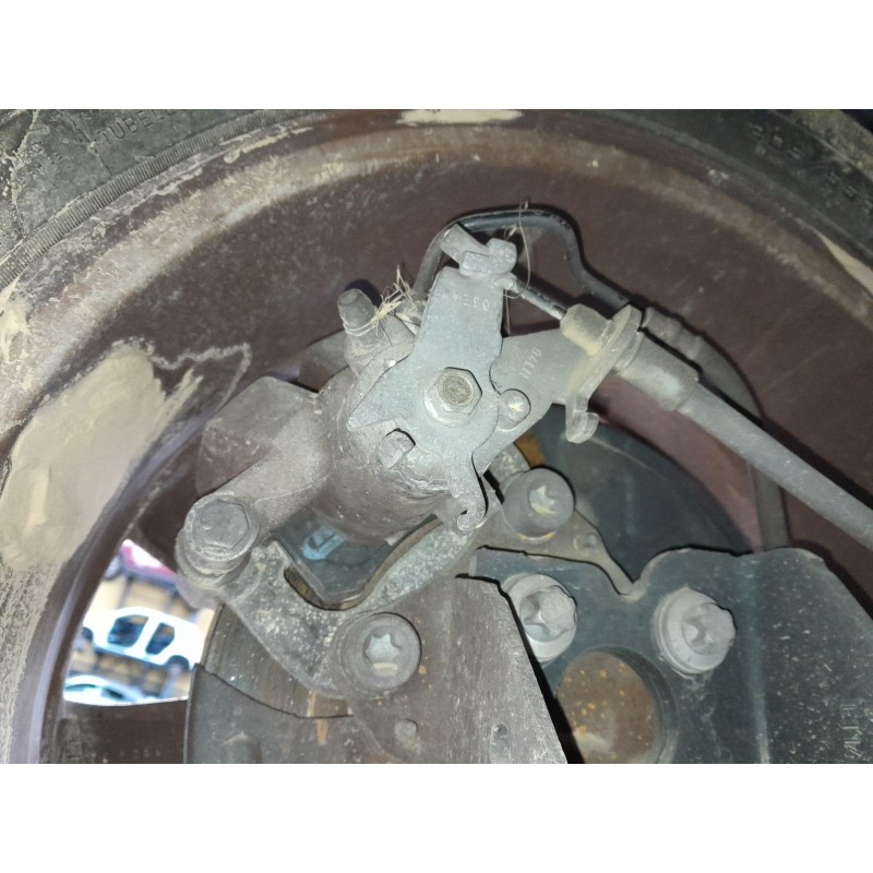 Recambio de pinza freno trasera izquierda para renault megane iv hatchback (b9a/m/n_) 1.2 tce 100 (b9ms) referencia OEM IAM   