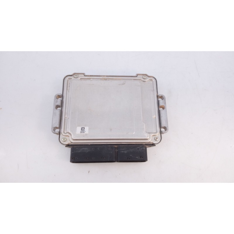 Recambio de centralita motor uce para ssangyong korando (c300) 1.5 tgdi 6 velocidades referencia OEM IAM 1755401632 0261S103NS 