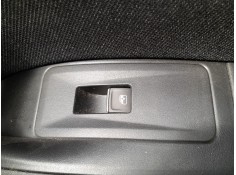 MANDO ELEVALUNAS DELANTERO DERECHO 