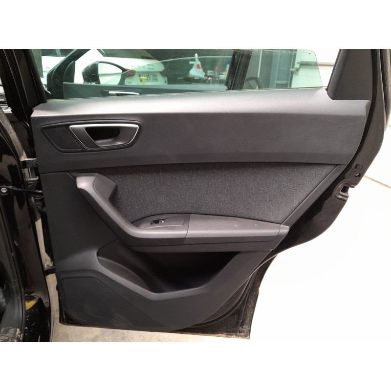 Recambio de guarnecido puerta trasera derecha para seat ateca (kh7, khp) 1.5 tsi referencia OEM IAM   