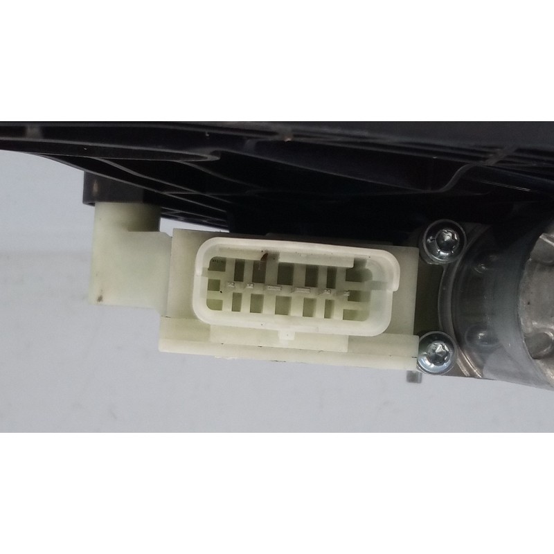 Recambio de elevalunas trasero izquierdo para renault captur ii (hf_) tce 130 (hfmf) referencia OEM IAM 827216497R  