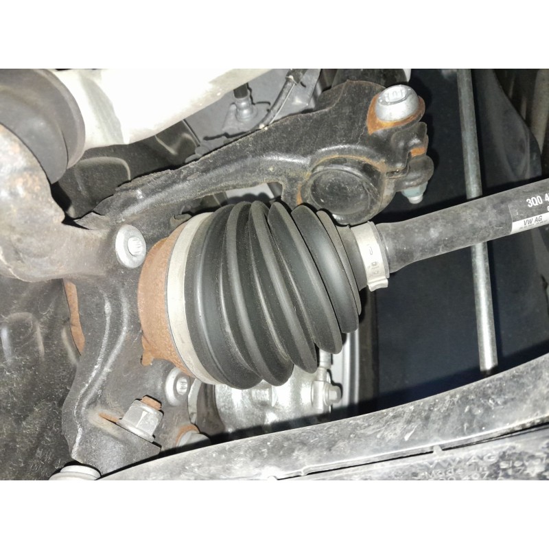 Recambio de mangueta delantera izquierda para seat ateca (kh7, khp) 1.5 tsi referencia OEM IAM   