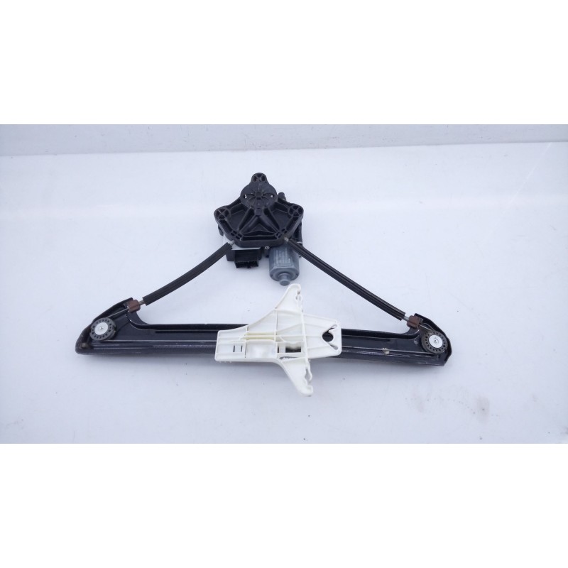 Recambio de elevalunas delantero izquierdo para volkswagen golf vii (5g1, bq1, be1, be2) 1.2 tsi referencia OEM IAM 5Q0959811  