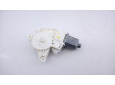 ELEVALUNAS DELANTERO IZQUIERDO A2469065100 E2-B4-4-1