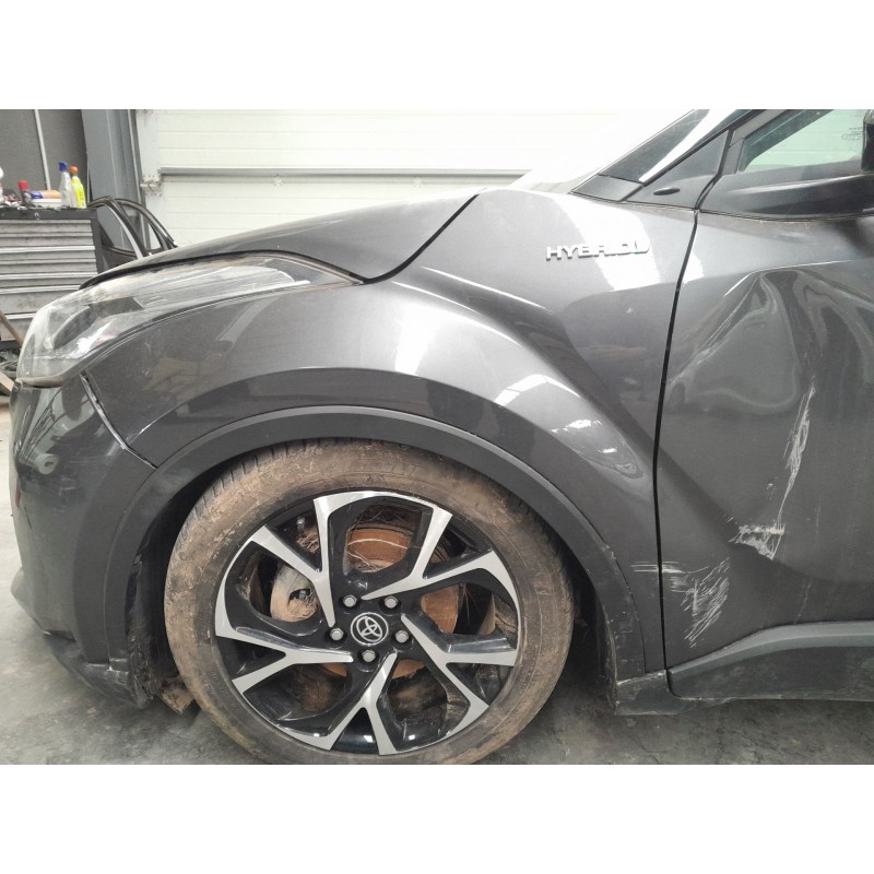 Recambio de aleta delantera izquierda para toyota c-hr (_x1_) 1.8 hybrid (zyx10_, zyx11_) referencia OEM IAM   