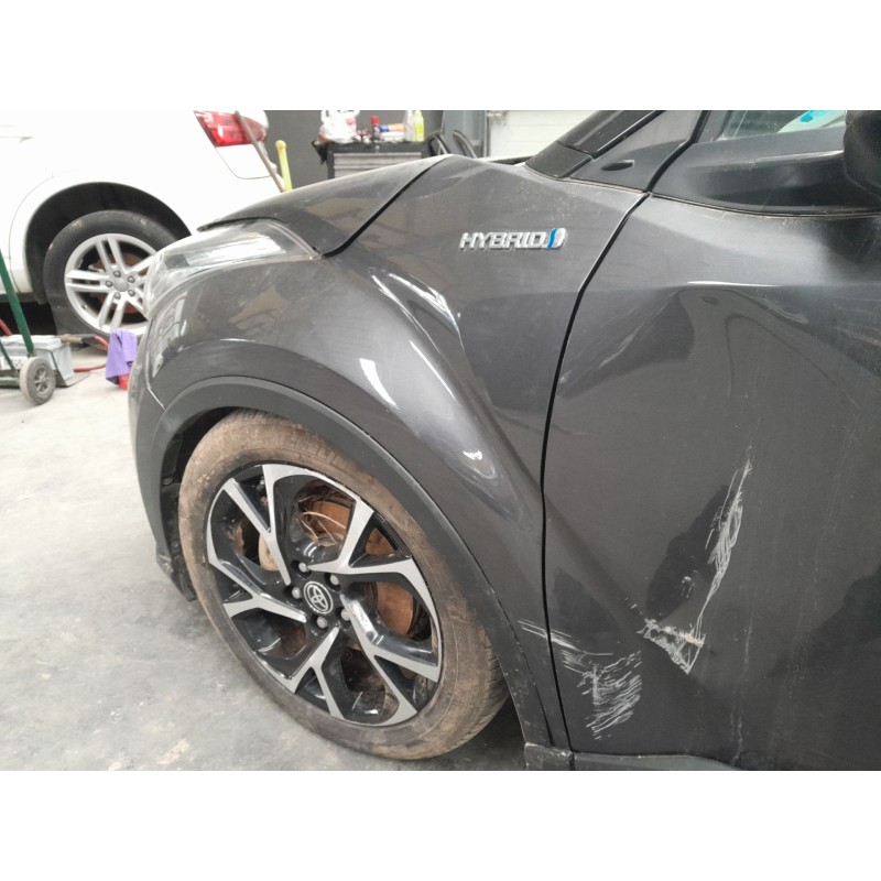 Recambio de aleta delantera izquierda para toyota c-hr (_x1_) 1.8 hybrid (zyx10_, zyx11_) referencia OEM IAM   