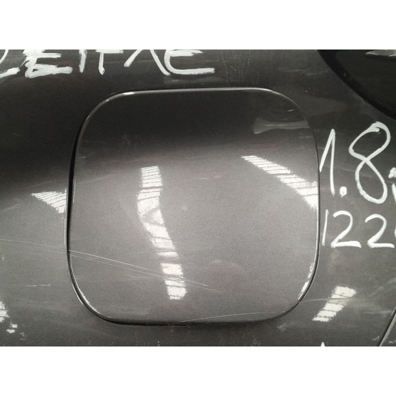 Recambio de tapa exterior combustible para toyota c-hr (_x1_) 1.8 hybrid (zyx10_, zyx11_) referencia OEM IAM   