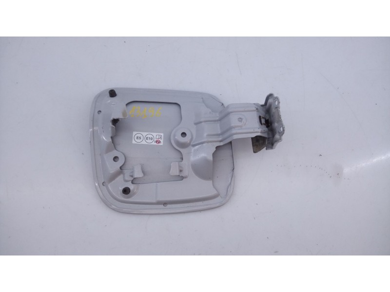 Recambio de tapa exterior combustible para toyota c-hr (x2, h2) phev hybrid awd gr sport referencia OEM IAM   