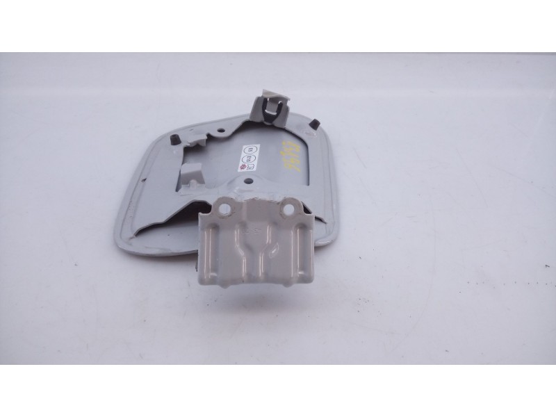 Recambio de tapa exterior combustible para toyota c-hr (x2, h2) phev hybrid awd gr sport referencia OEM IAM   