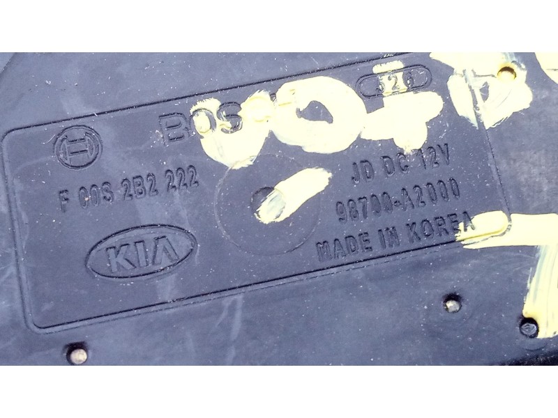 Recambio de motor limpia trasero para kia cee´d drive referencia OEM IAM 98700A2000 F0082B2222 