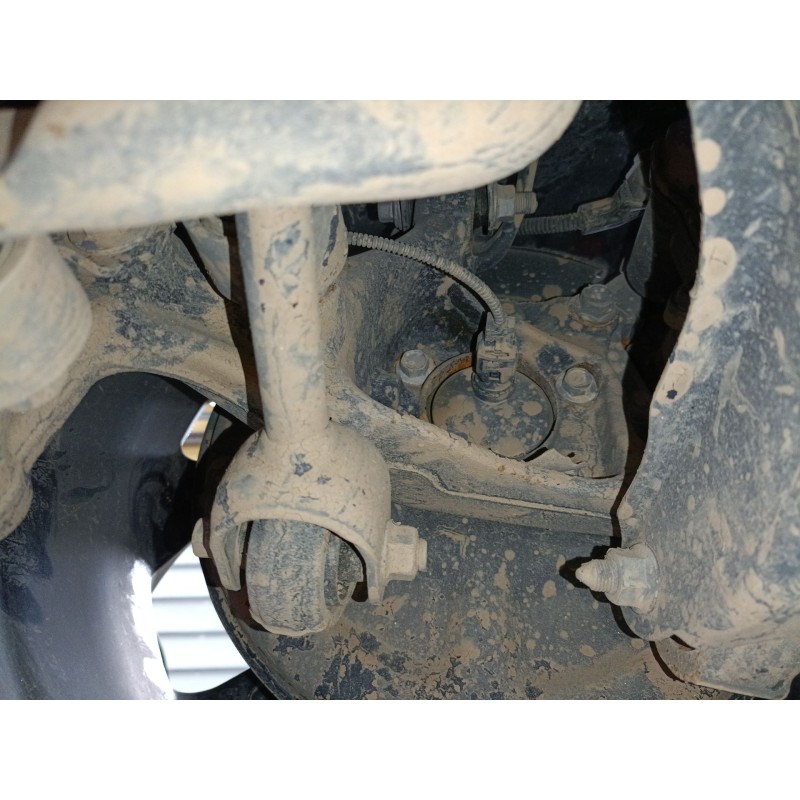 Recambio de mangueta trasera derecha para toyota c-hr (_x1_) 1.8 hybrid (zyx10_, zyx11_) referencia OEM IAM   