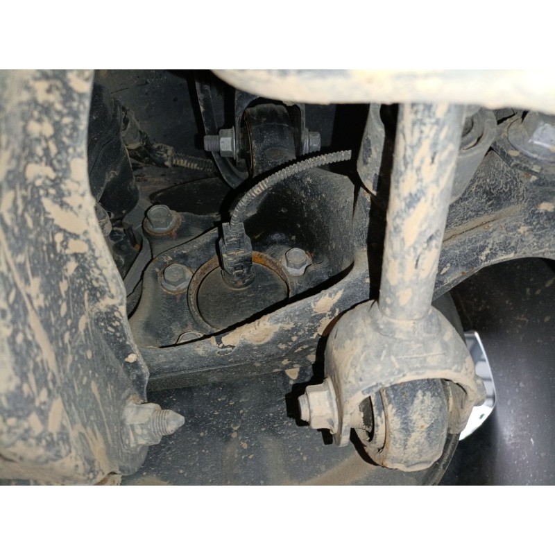 Recambio de mangueta trasera izquierda para toyota c-hr (_x1_) 1.8 hybrid (zyx10_, zyx11_) referencia OEM IAM   