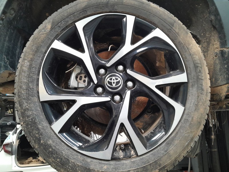 Recambio de juego llantas para toyota c-hr (_x1_) 1.8 hybrid (zyx10_, zyx11_) referencia OEM IAM 225/50/18  