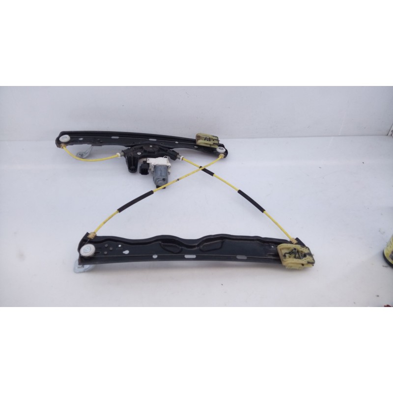 Recambio de elevalunas delantero izquierdo para land rover range rover velar referencia OEM IAM C39790101  