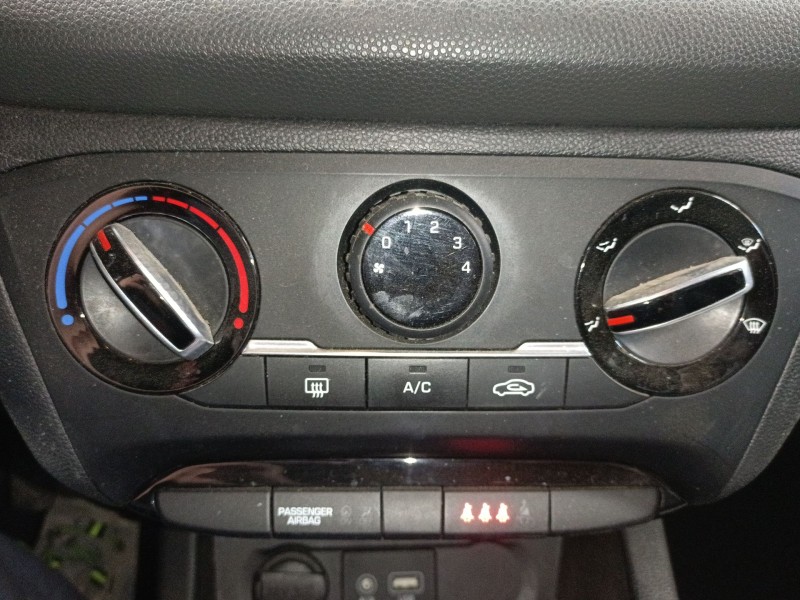 Recambio de mando calefaccion / aire acondicionado para hyundai i20 ii (gb, ib) 1.2 referencia OEM IAM   