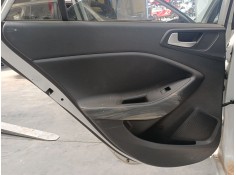 GUARNECIDO PUERTA TRASERA IZQUIERDA 