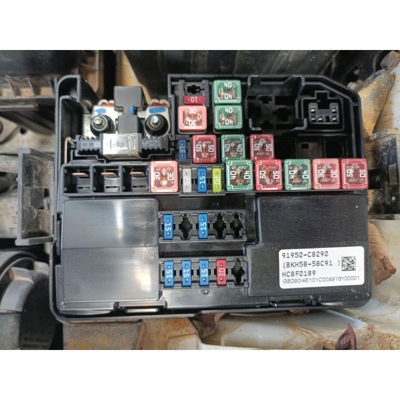 Recambio de caja reles / fusibles para hyundai i20 ii (gb, ib) 1.2 referencia OEM IAM 91950C8920 BKH5858C91 