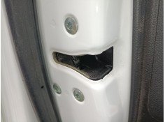 CERRADURA PUERTA DELANTERA IZQUIERDA 