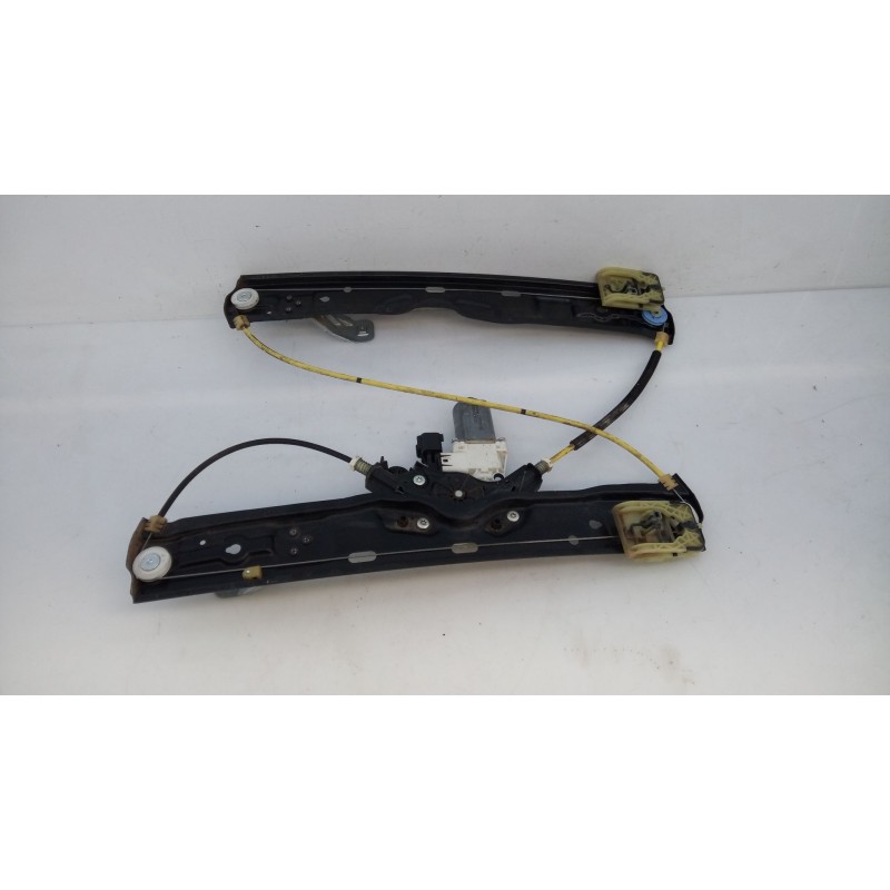 Recambio de elevalunas trasero derecho para land rover range rover velar referencia OEM IAM C39789101  