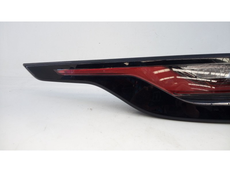 Recambio de piloto trasero izquierdo para land rover range rover velar referencia OEM IAM   