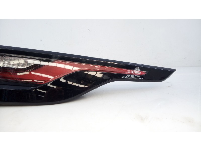 Recambio de piloto trasero derecho para land rover range rover velar referencia OEM IAM   