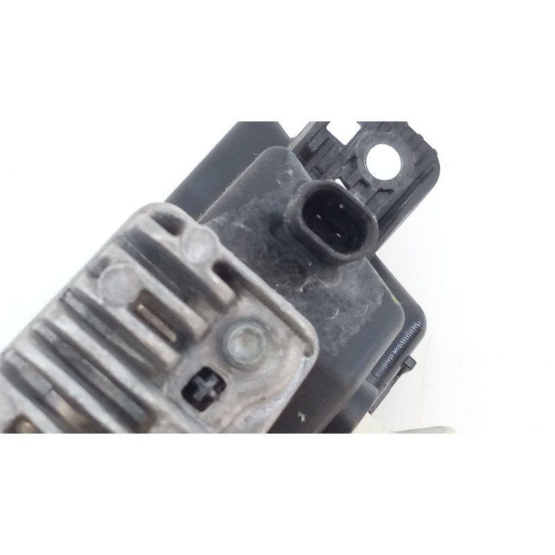 Recambio de piloto trasero izquierdo de paragolpes para land rover range rover velar referencia OEM IAM 10581040000  