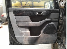 GUARNECIDO PUERTA DELANTERA IZQUIERDA 