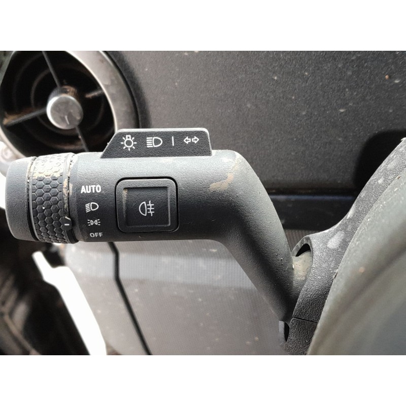 Recambio de mando intermitentes para ineos grenadier todo terreno, cerrada 3.0 ttd 4x4 (gec) referencia OEM IAM   