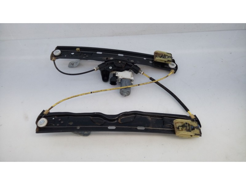 Recambio de elevalunas trasero izquierdo para land rover range rover velar referencia OEM IAM C39790101  E1-B4-19-2