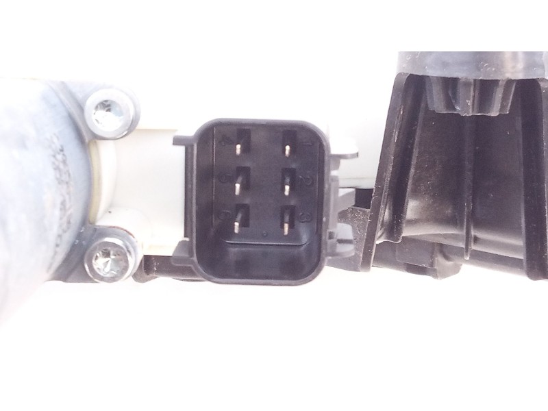 Recambio de elevalunas trasero izquierdo para land rover range rover velar referencia OEM IAM C39790101  E1-B4-19-2